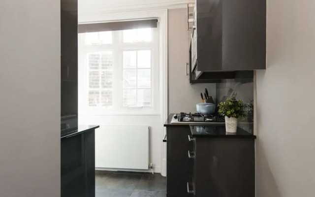 The Chelsea Harrington Apartment - KK