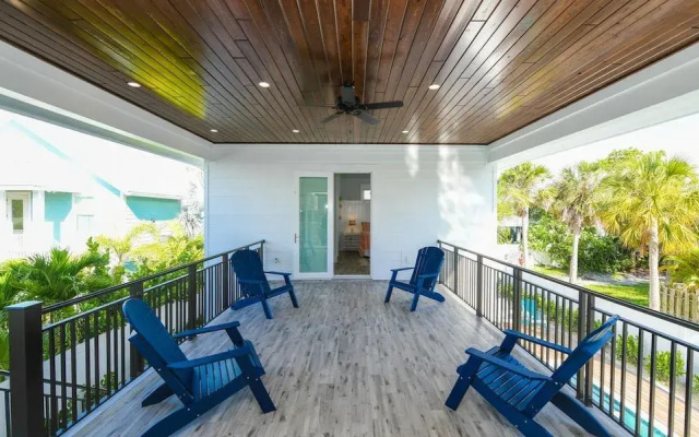 Daiquiri Deck