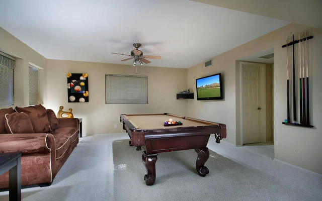 Private Vacation Homes - Scottsdale