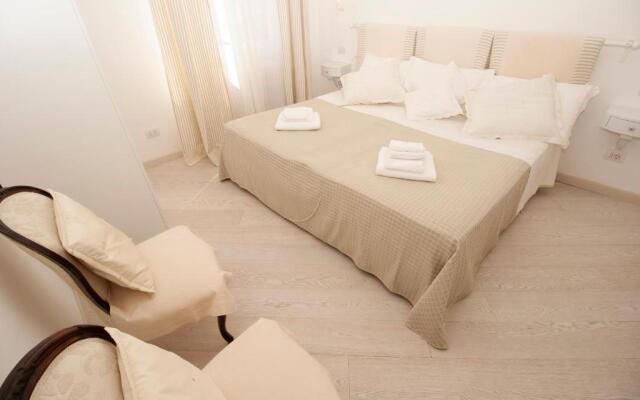 Blue Seagull by Portofinohomes