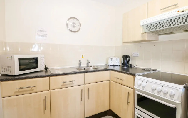 Flat 34 - Marine Court