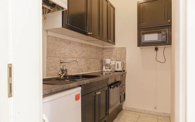 Comfortable 2BR Apartment Long Stay