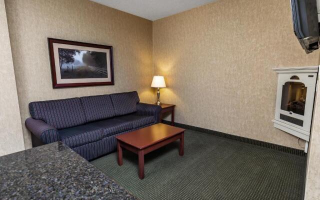 Redwood Inn & Suites - Grande Prairie