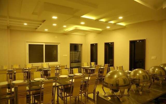 Oriental Grand