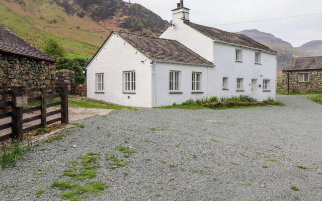 One Side House Farm