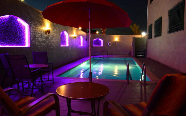 Larsa Hotel
