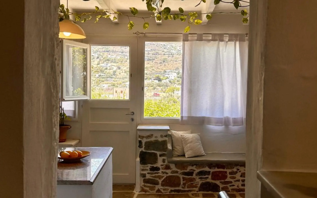 Cyclades Hotel