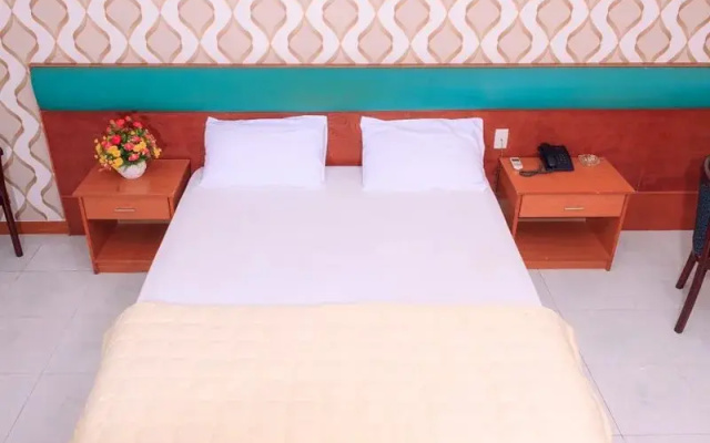 Happy Room ApartHotel
