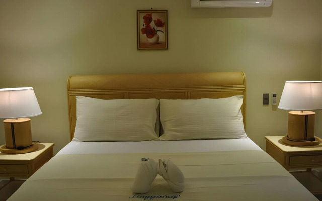 Lingganay Boracay Hotel Resort