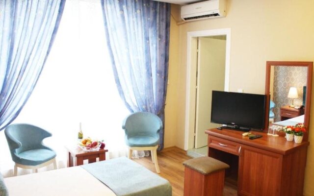 Life Hotel