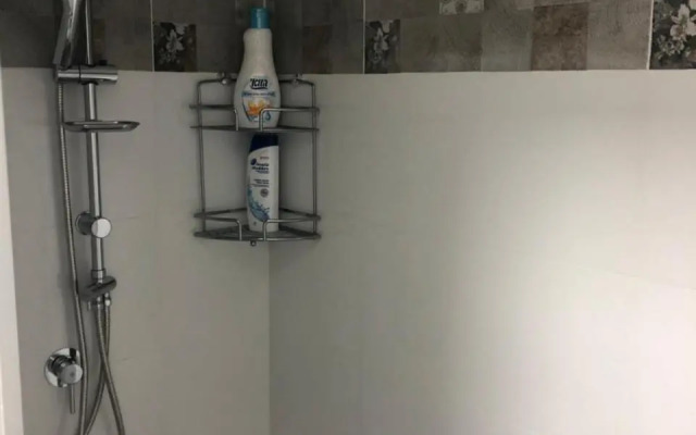Studio Apartment in Bat-Yam