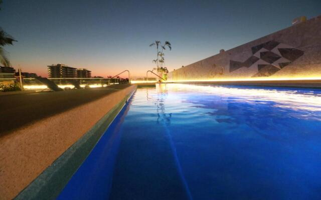 Holiday Inn & Suites Puerto Vallarta Marina & Golf