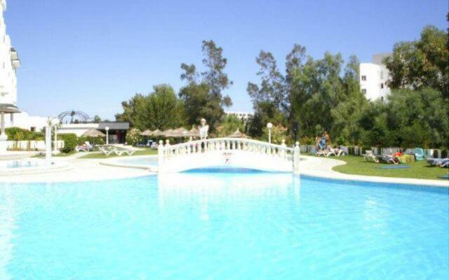 Kinza Hotel