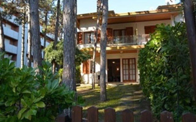 Lignano Villa near Beach