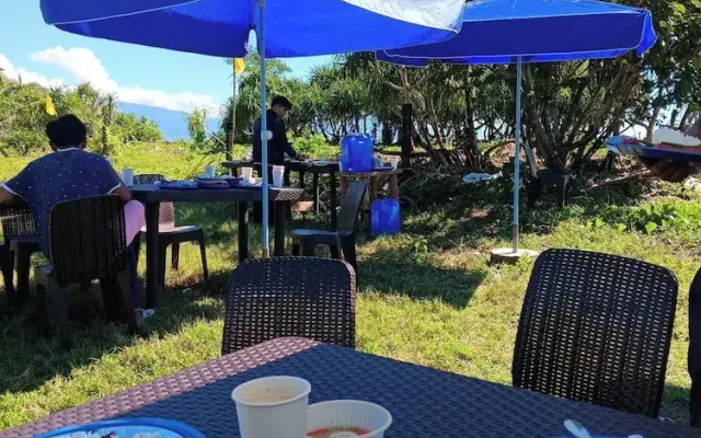 The Waves at Socorro Baler- Hotel A
