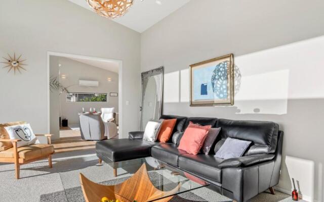 Tauriko Retreat - Tauranga Holiday Home