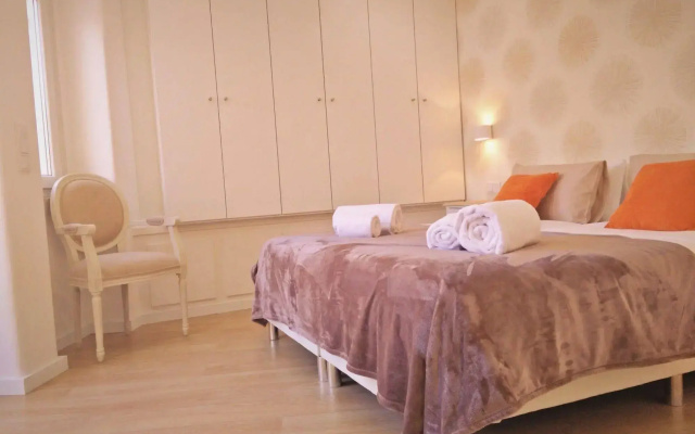 Lisbon Terrace Suites - Guest House