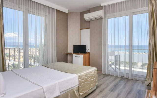 Acem Hotel