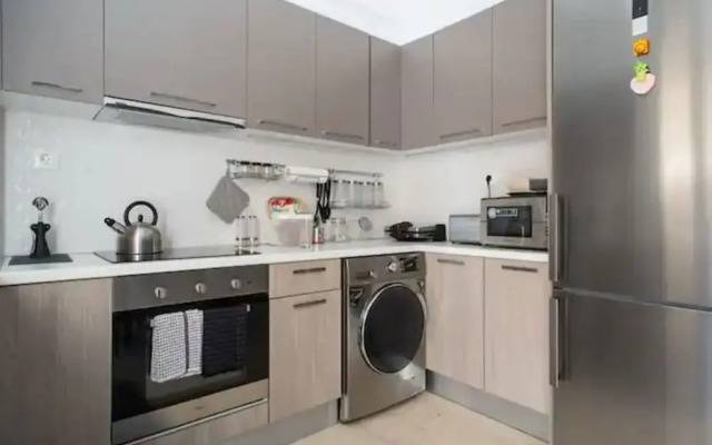 A.b.l One Metro Katehaki Athens