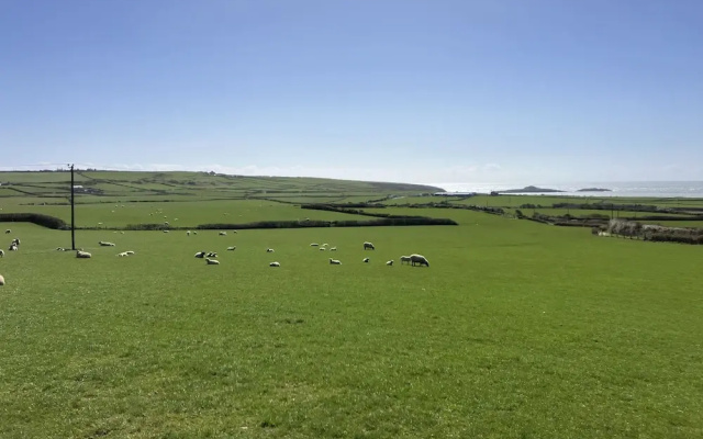 Lovely Caravan With Stunning Views Aberdaron