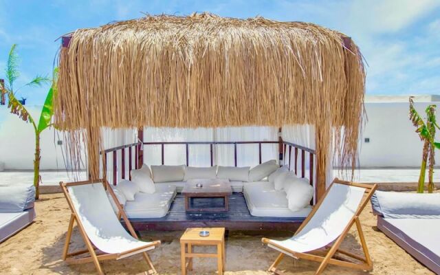 Long Beach Villas