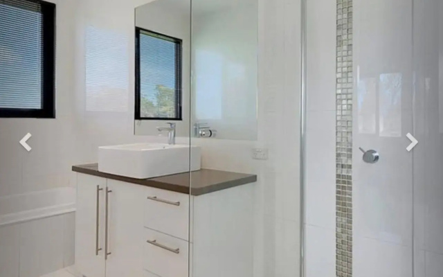 Bundalong river retreat