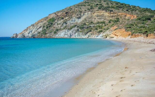 Amphitrite's Haven - Cycladic House in Marpissa, Paros