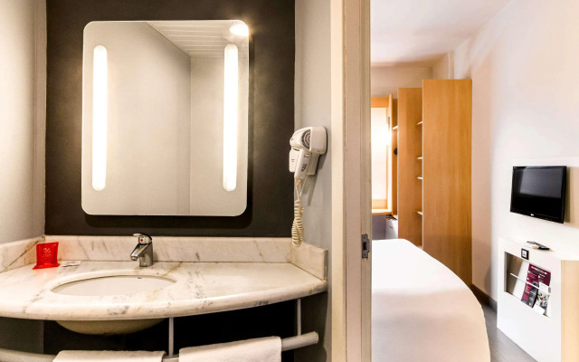 ibis Uberaba