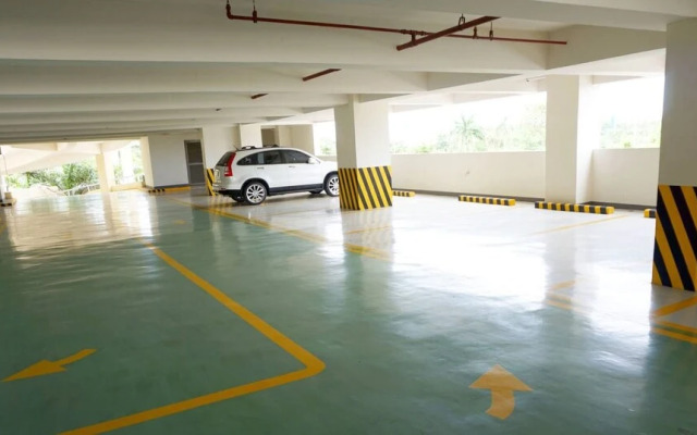 La Mirada Residences