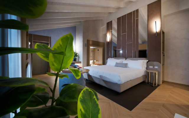 Vip's Motel Luxury Accommodation & Spa