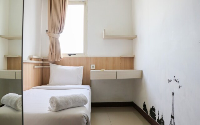 Relaxing 2Br Apartment At Scientia Residence