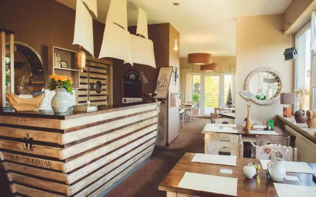 Hotel Na Skarpie- Charzykowy