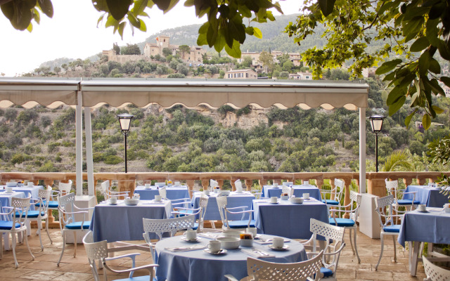 Es Moli Hotel