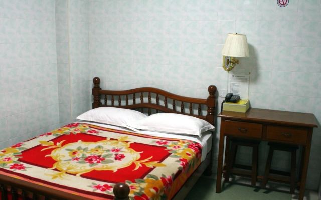 May Shan Hotel