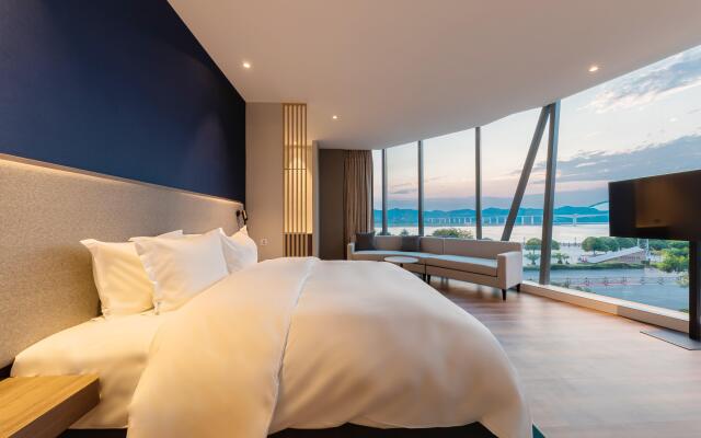 Holiday Inn Express Yichang Riverside by IHG