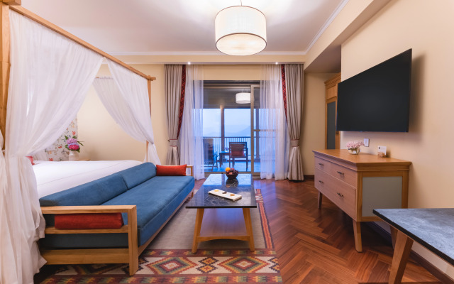 Taj Theog Resort & Spa, Shimla