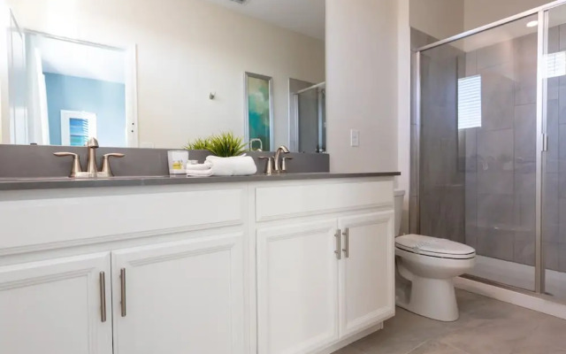 8933ccd-the Retreat At Championsgate 6 Bedroom Home by RedAwning