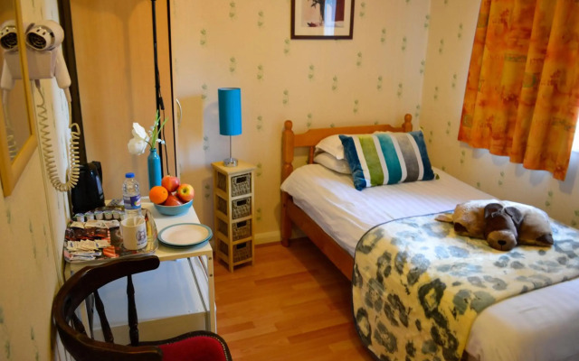 City London Hotel