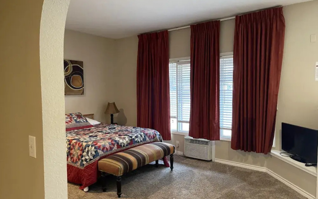 The Ranch Suites
