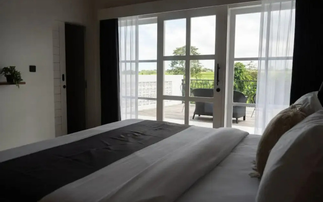 Santorini Luxury Villa