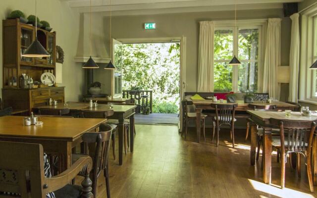 Hotel Pension Zoom-Oord