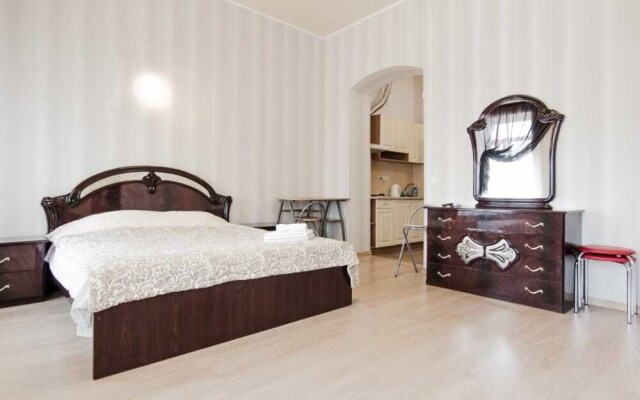 LeonRooms Pokrovskiy 8-4