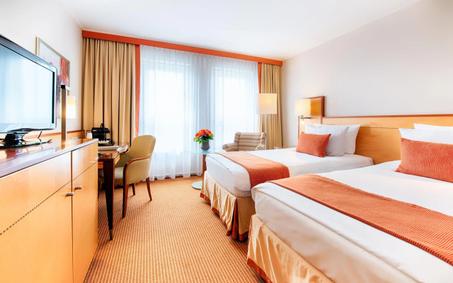 Отель The Q - Quadro City Hotel