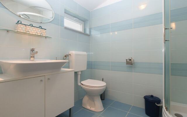 Apartment 1804