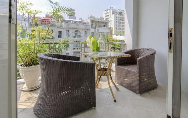 Vien Dong Hotel 7 Phu My Hung