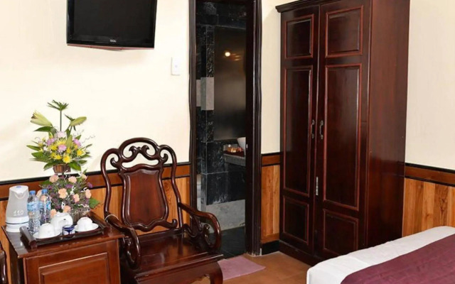 Huy Hoang River Hotel