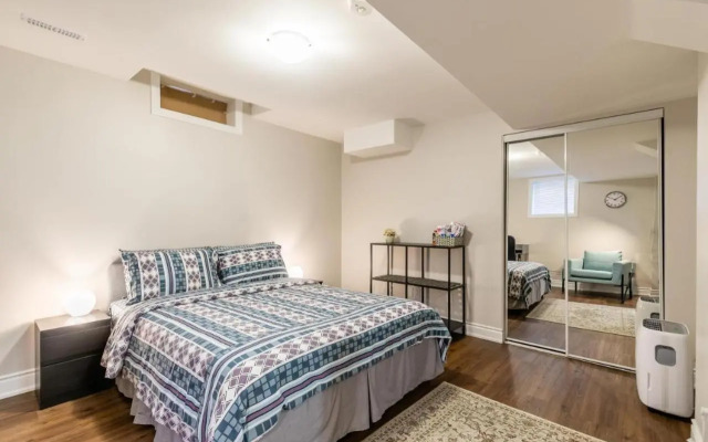 Newly renovated 2BR Basement by GLOBALSTAY
