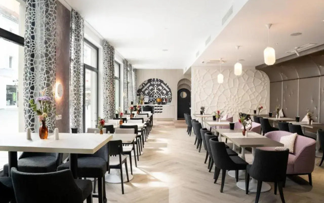 elaya hotel regensburg city center
