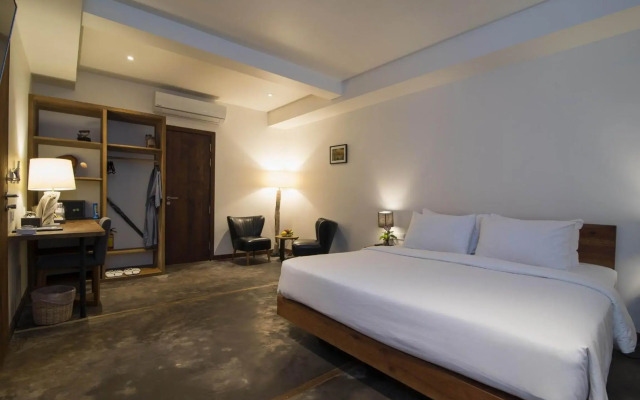 Enkosa 4-Bedroom Wooden Luxury House