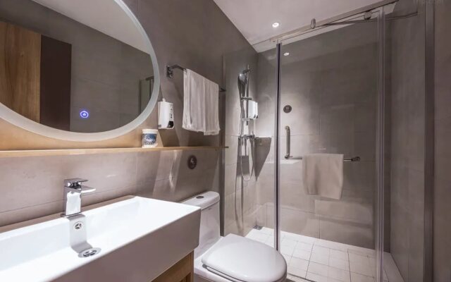 Homeinn · neo (Suzhou Guanqian Street Pingjiang Street)